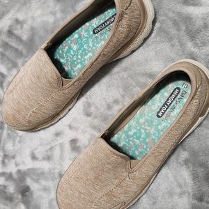 Danskin Now memory foam slip on shoes